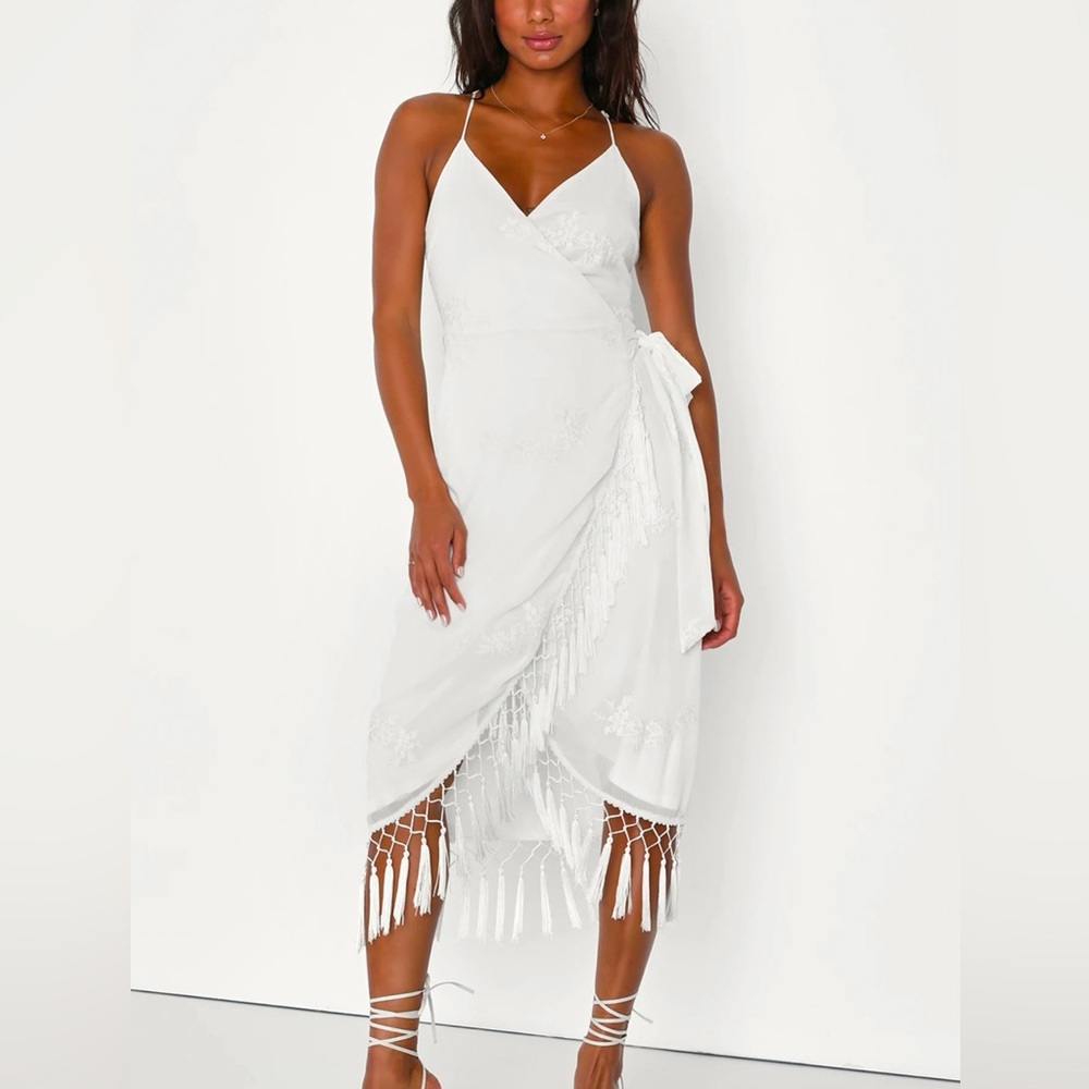 Lulus Fun Affair White Floral Embroidered Tassel Midi Wrap Dress size small